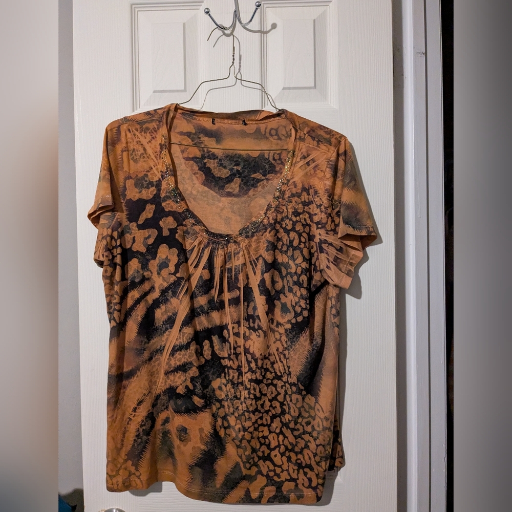Women's Animal Print Top